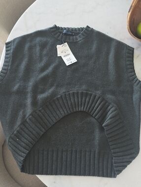 Zara Dark Green Ribbed Crew Neck Sweater